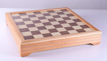 Load image into Gallery viewer, Championship Chess Set and Beech Wood Storage Board Combination