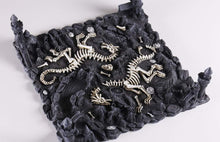 Load image into Gallery viewer, 3D Dragon Chess Board
