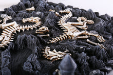 Load image into Gallery viewer, 3D Dragon Chess Set
