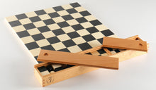 Load image into Gallery viewer, Bauhaus Chess Set - Board and Pieces
