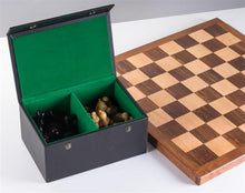 Load image into Gallery viewer, Deluxe Solid Wood Staunton Chess Set
